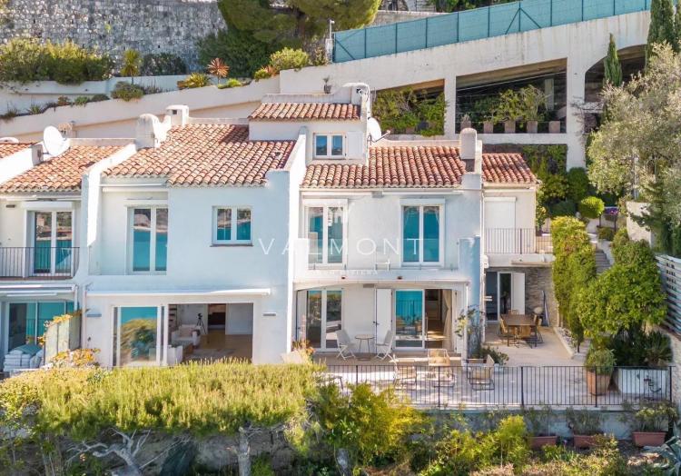 Maison bord de mer avec vue panoramique